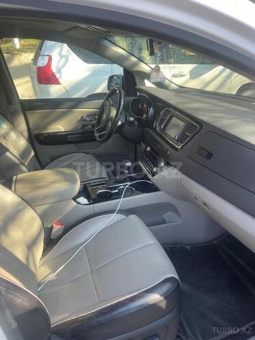 Kia Carnival 2018, 124,000 km - 2.2 l - Bakı