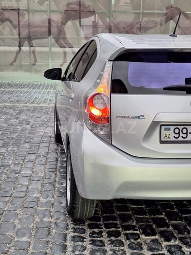 Toyota Prius C 2012, 161,000 km - 1.5 l - Bakı