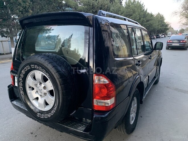 Mitsubishi Pajero 2006, 201,041 km - 3.0 л - Sumqayıt