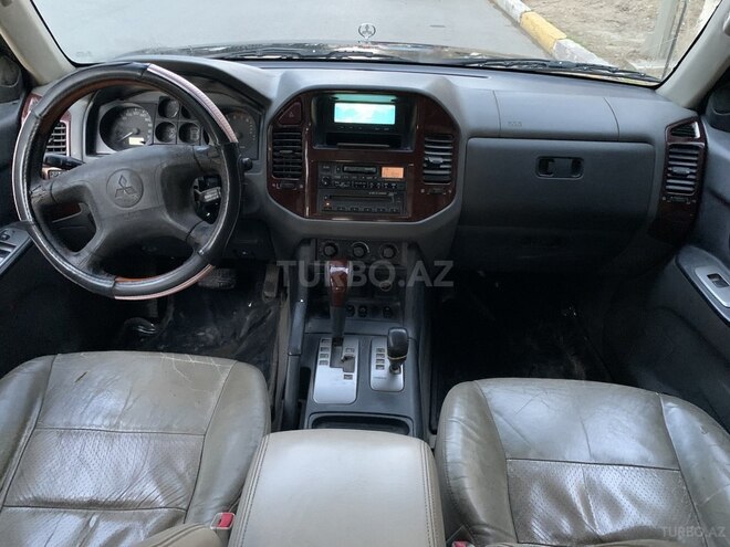 Mitsubishi Pajero 2006, 201,041 km - 3.0 л - Sumqayıt