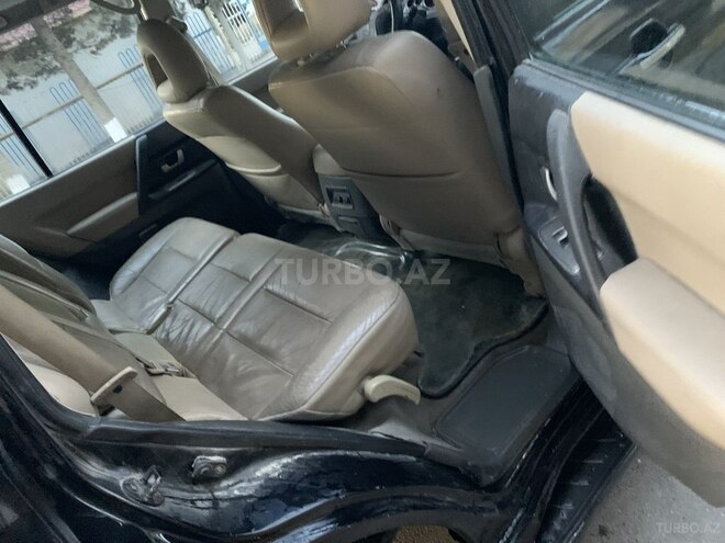 Mitsubishi Pajero 2006, 201,041 km - 3.0 л - Sumqayıt