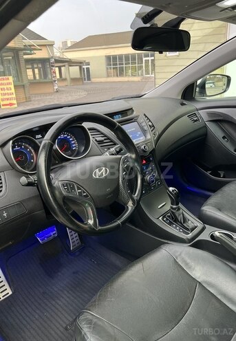 Hyundai Elantra 2014, 208,000 km - 1.8 l - Bakı