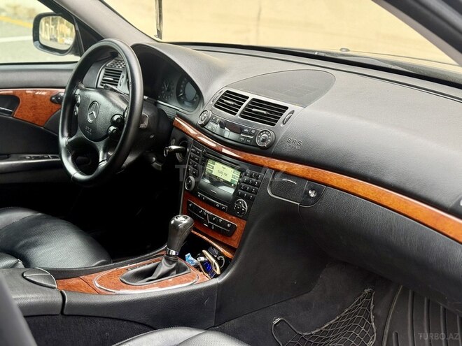 Mercedes E 220 d 2007, 324,500 km - 2.2 l - Bakı