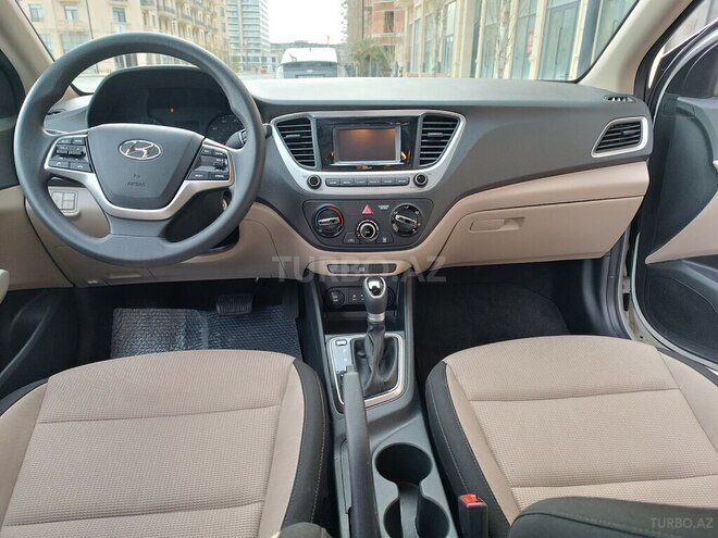 Hyundai Accent 2022, 26,300 km - 1.6 l - Bakı