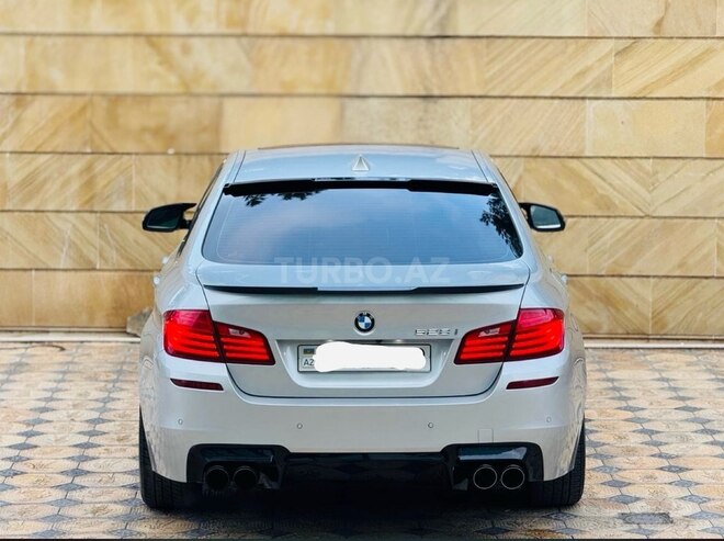 BMW 528 2015, 227,221 km - 2.0 l - Gəncə