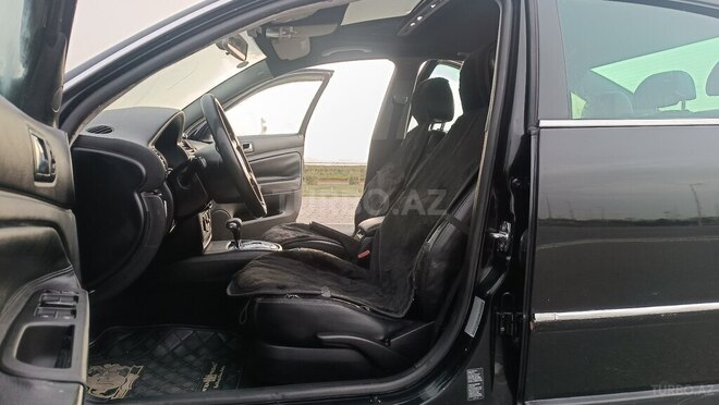 Volkswagen Passat 2001, 256,858 km - 1.8 l - Bakı