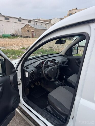 Opel Combo 2008, 208,000 km - 1.3 l - Bakı