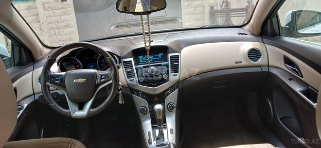 Chevrolet Cruze 2011, 145,000 km - 1.4 л - Bakı