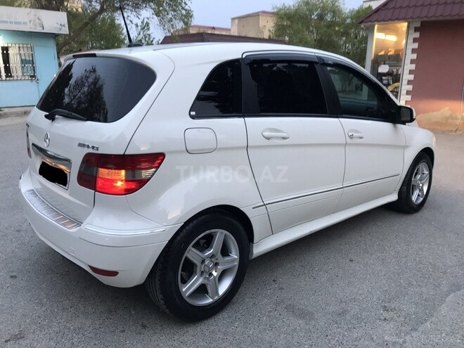 Mercedes B 180 2010, 169,000 km - 1.7 l - Sumqayıt