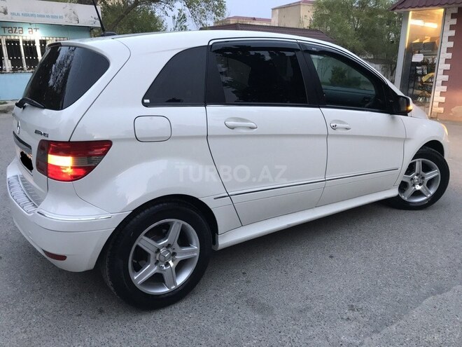 Mercedes B 180 2010, 169,000 km - 1.7 l - Sumqayıt