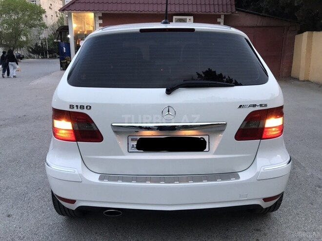 Mercedes B 180 2010, 169,000 km - 1.7 l - Sumqayıt