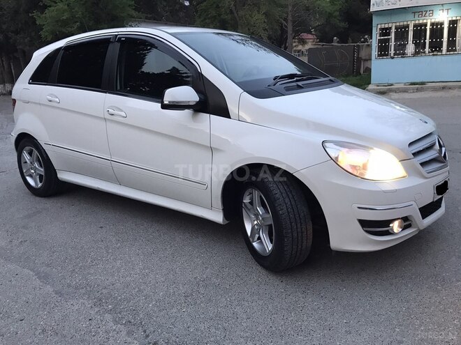 Mercedes B 180 2010, 169,000 km - 1.7 l - Sumqayıt