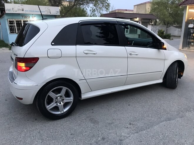 Mercedes B 180 2010, 169,000 km - 1.7 l - Sumqayıt