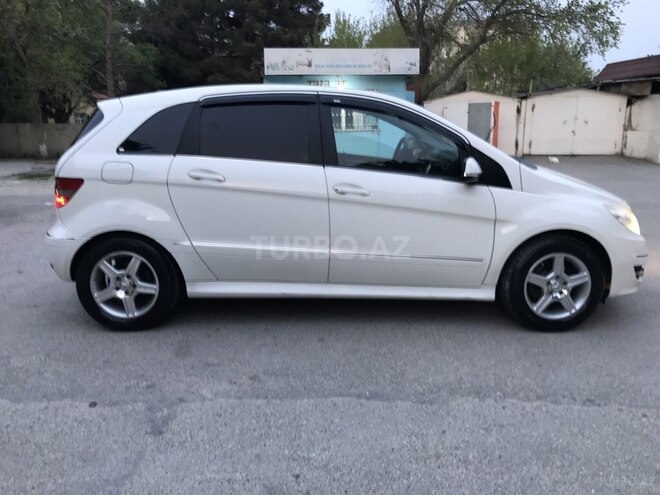 Mercedes B 180 2010, 169,000 km - 1.7 l - Sumqayıt