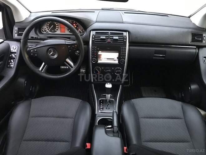 Mercedes B 180 2010, 169,000 km - 1.7 l - Sumqayıt