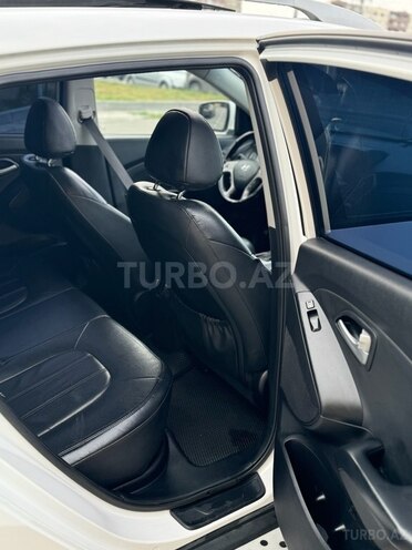 Hyundai Tucson 2013, 199,500 km - 2.0 l - Bakı