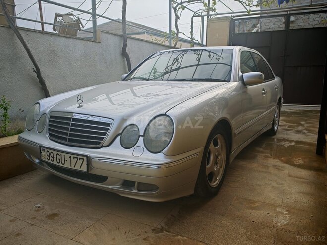 Mercedes E 240 2000, 340,000 km - 2.6 l - Bakı