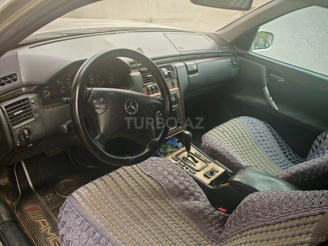 Mercedes E 240 2000, 340,000 km - 2.6 l - Bakı