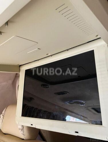 Volkswagen Multivan 2010, 96,000 km - 2.5 l - Bakı