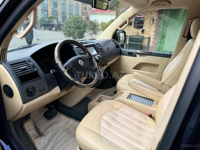 Volkswagen Multivan 2010, 96,000 km - 2.5 l - Bakı