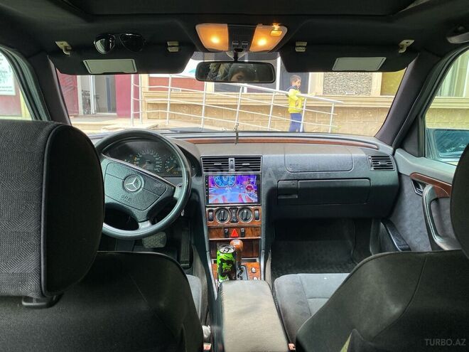 Mercedes C 200 1996, 250,000 km - 2.0 l - Gəncə