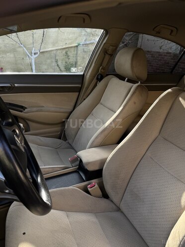 Honda Civic 2009, 274,552 km - 1.3 л - Bakı