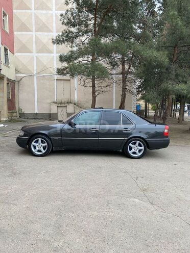 Mercedes C 200 1996, 250,000 km - 2.0 l - Gəncə