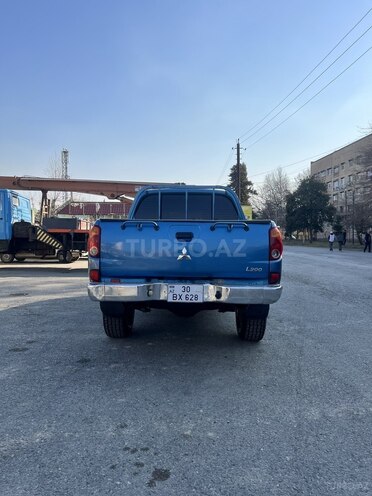 Mitsubishi L200 2009, 346,800 km - 2.5 l - Mingəçevir