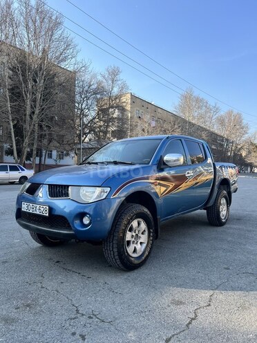 Mitsubishi L200 2009, 346,800 km - 2.5 l - Mingəçevir