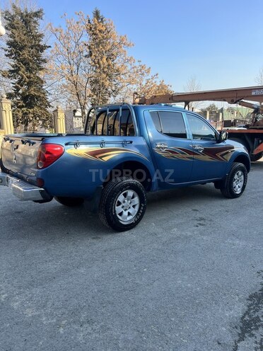 Mitsubishi L200 2009, 346,800 km - 2.5 l - Mingəçevir