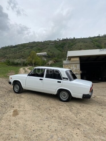 LADA (VAZ) 2107 2009, 38,705 km - 1.6 l - Yardımlı