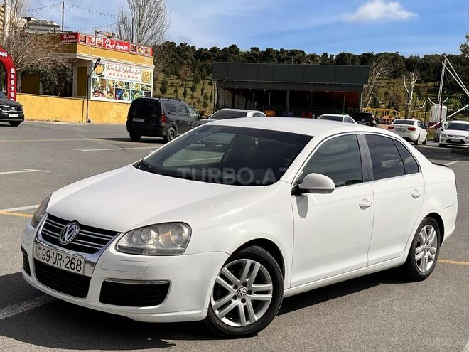 Volkswagen Jetta 2010, 304,000 km - 2.0 л - Bakı