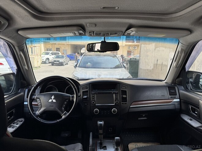 Mitsubishi Pajero 2007, 205,000 km - 3.0 л - Bakı