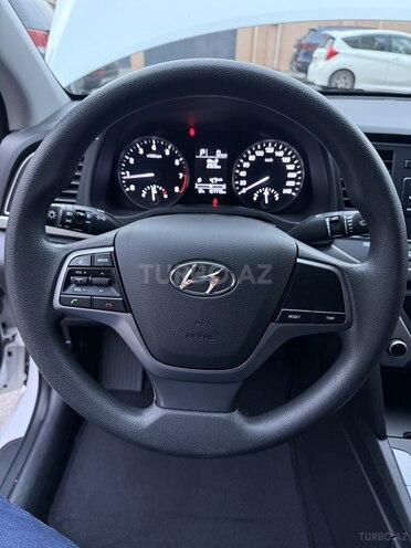Hyundai Avante 2018, 157,770 km - 1.6 l - Bakı