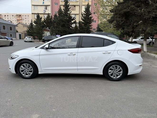 Hyundai Avante 2018, 157,770 km - 1.6 l - Bakı