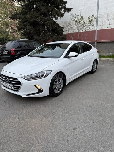 Hyundai Avante 2018, 157,770 km - 1.6 l - Bakı