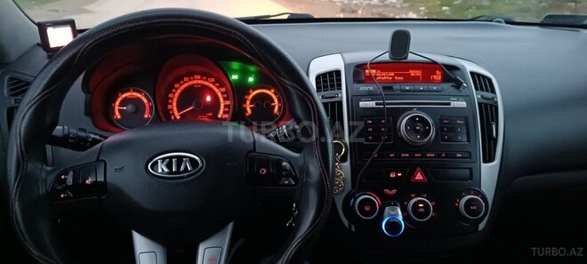 Kia Ceed 2010, 260,000 km - 1.6 l - Bakı