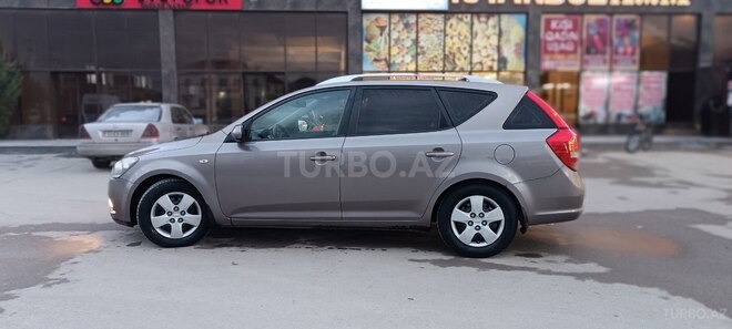 Kia Ceed 2010, 260,000 km - 1.6 l - Bakı