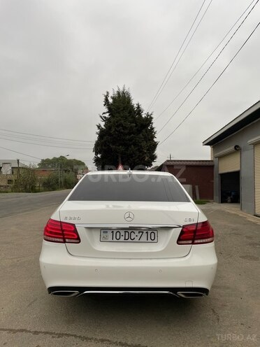Mercedes E 200 d 2013, 300,000 km - 2.2 л - Bakı