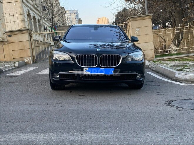 BMW 740 2009, 298,000 km - 3.0 l - Bakı