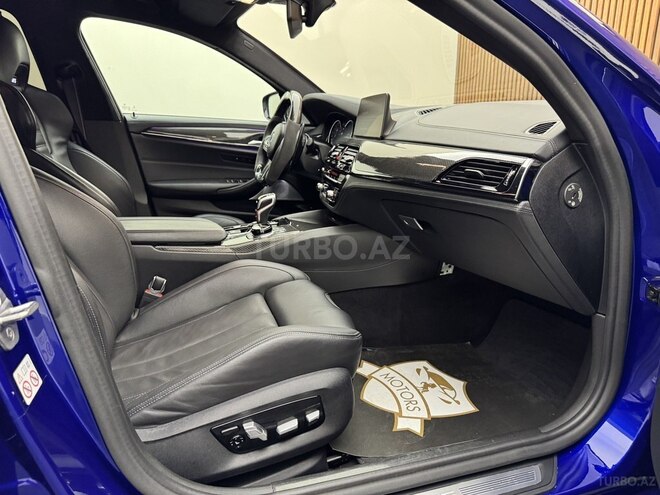 BMW M5-17