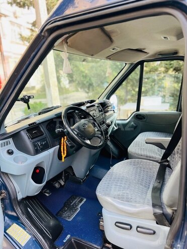 Ford Transit 2010, 365,700 km - 2.2 л - Bakı