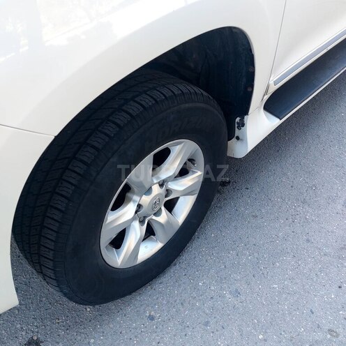 Toyota Land Cruiser Prado 2012, 150,000 km - 2.7 л - Bakı