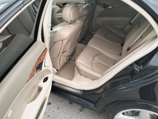 Mercedes E 240 2002, 260,000 km - 2.6 l - Bakı