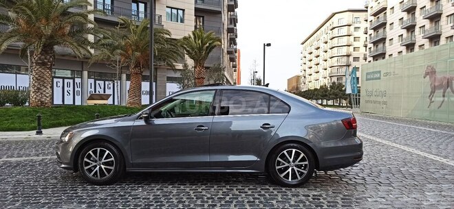 Volkswagen Jetta 2017, 146,500 km - 1.4 л - Bakı