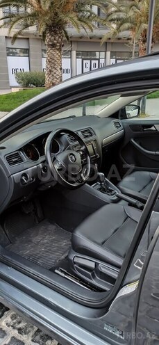 Volkswagen Jetta 2017, 146,500 km - 1.4 л - Bakı