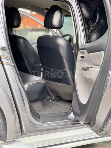 Mitsubishi L200 2019, 130,000 km - 2.4 l - Şəmkir