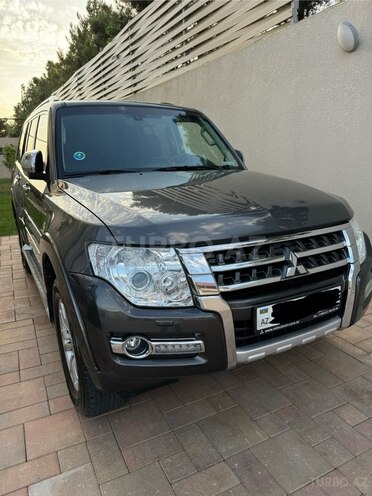 Mitsubishi Pajero 2015, 150,000 km - 3.0 l - Bakı