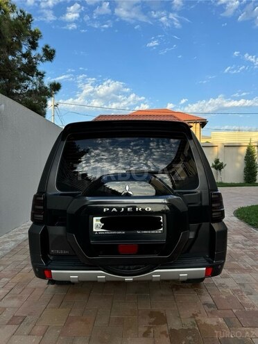 Mitsubishi Pajero 2015, 150,000 km - 3.0 l - Bakı