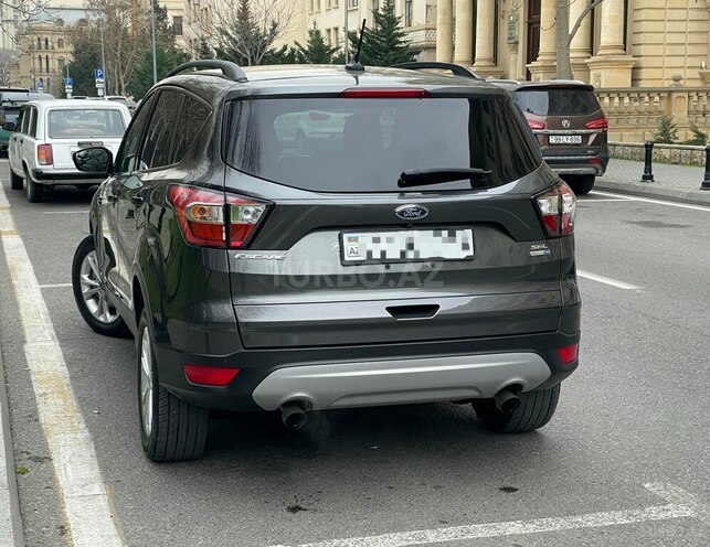 Ford Escape 2017, 89,000 km - 1.5 l - Bakı